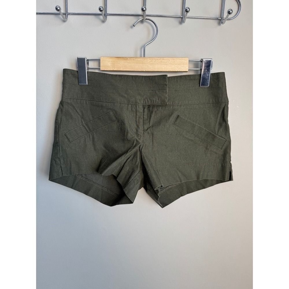Dynamite Olive Green Cotton Blend Mini Shorts Wide Waistband Pockets‎ Womens 3